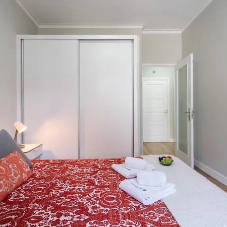 Host Wise - Modern Flats With Stunning Terrace Or Balcony - Location דירה *