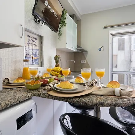 דירה Host Wise - Modern Flats With Stunning Terrace Or Balcony - Location
