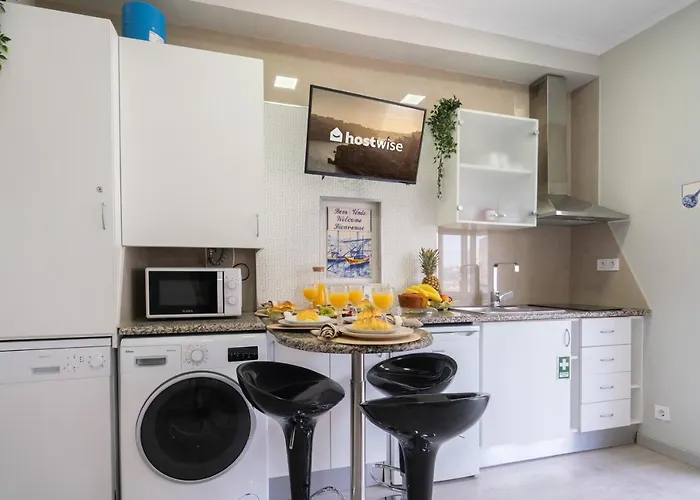Host Wise - Modern Flats With Stunning Terrace Or Balcony - Location * Porto