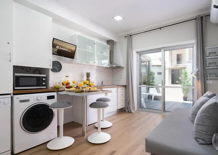 Host Wise - Modern Flats With Stunning Terrace Or Balcony - Location * ポルト